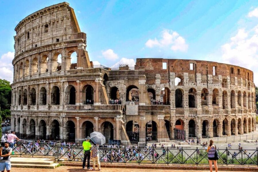 Rome: Golf Cart City Tour with Hotel Pickup & Gelato - Pantheon area and Trevi Fountain: icons, but with guided context