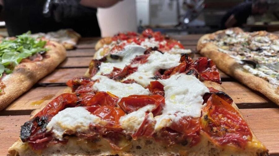 Rome: Gourmet Pizza Cooking Class (SHARED) - Dough from scratch, rolling your Roman base