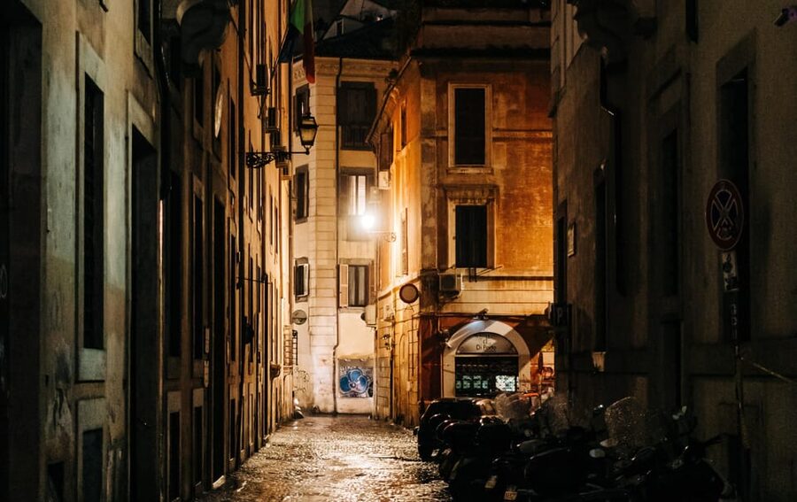 Rome: Guided Haunted Rome Ghost Tour with Dowsing Rods - Key highlights that make this Rome ghost tour different