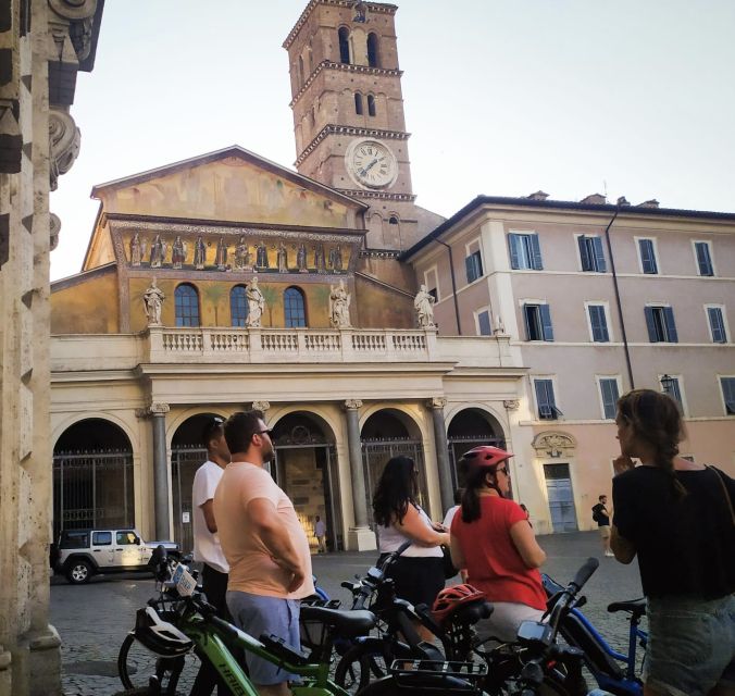 Rome :guided night e-bike tour with typical ice-cream - Tiber crossing and Campo dei Fiori after dark