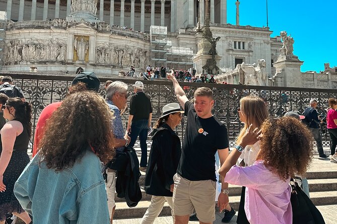 Rome: Guided Small Group Walking Tour of City Highlights - Stop 3: The Pantheon exterior and square, inside entry is separate