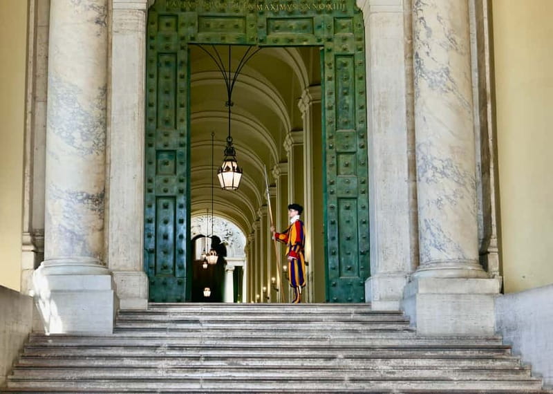 Rome: Guided Tour of St. Peter's Basilica, Grottoes & Square - Security, dress code, and your ID names (do not wing this)