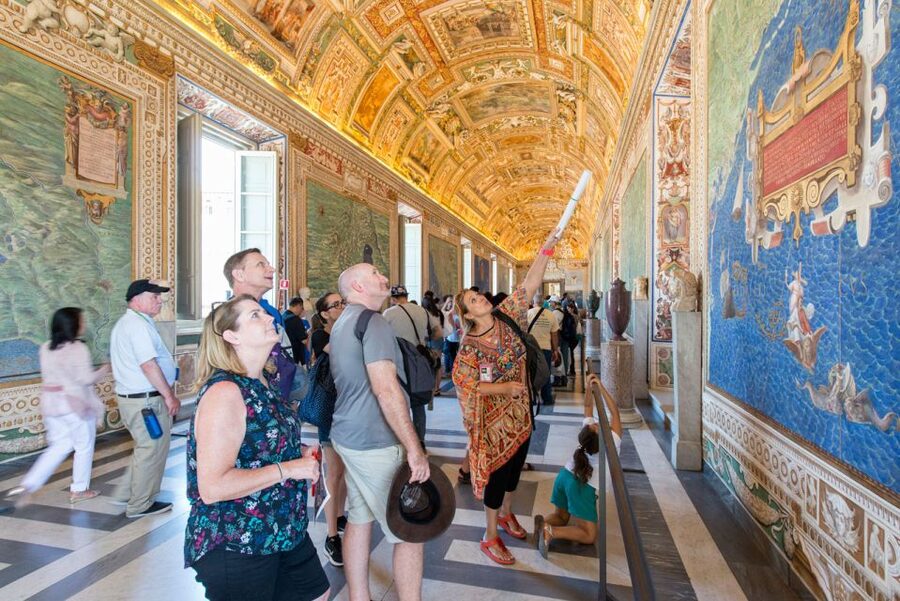Rome: Guided Tour of St. Peter’s Basilica & Panoramic Dome - Getting to the meeting point: Ottaviano is your anchor