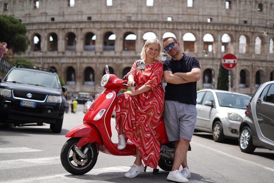 Rome: Guided Vespa Tour with Photo Stops - Giardino degli Aranci: the break that turns photos into memories