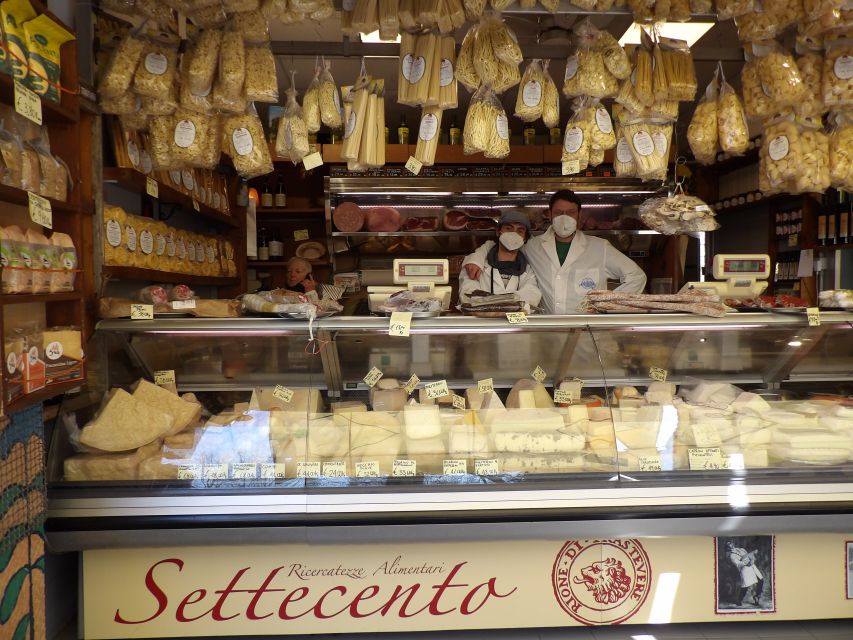 Rome: Guided Walking Tour and River Boat Ride - Pantheon area with 1 hour free time: smart pacing, less stress