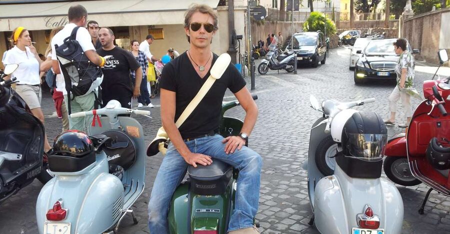 Rome: Half-Day Tour by Vespa with Driver - Getting on the Vespa: what you need, what you get, and how the ride feels