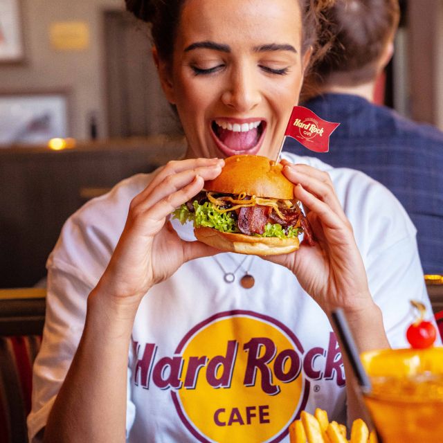 Rome: Hard Rock Cafe Experience - The 75 minutes: what the flow feels like from arrival to dessert
