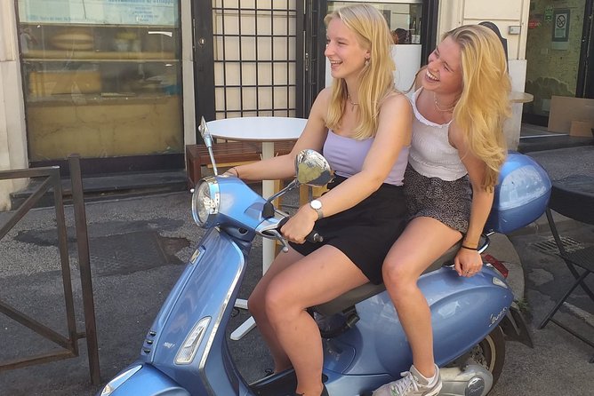 Rome Highlights by Vespa Private guided Tour - A private Vespa half-day that actually fits Rome traffic