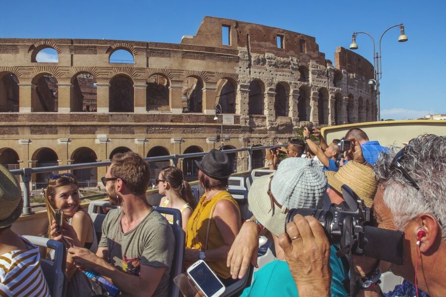 Rome: Hop-On Hop-Off Bus and Optional Cruise Port Transfer - Pantheon to Trevi Fountain, then Spanish Steps and Borghese Gardens