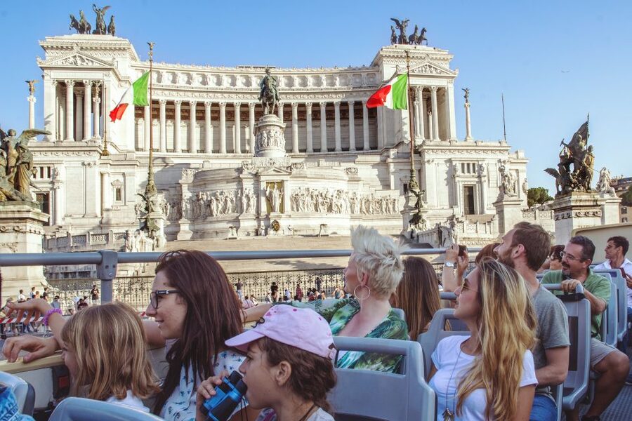 Rome: Hop-On Hop-Off Bus and Optional Cruise Port Transfer - Wheelchair access and practical boarding notes