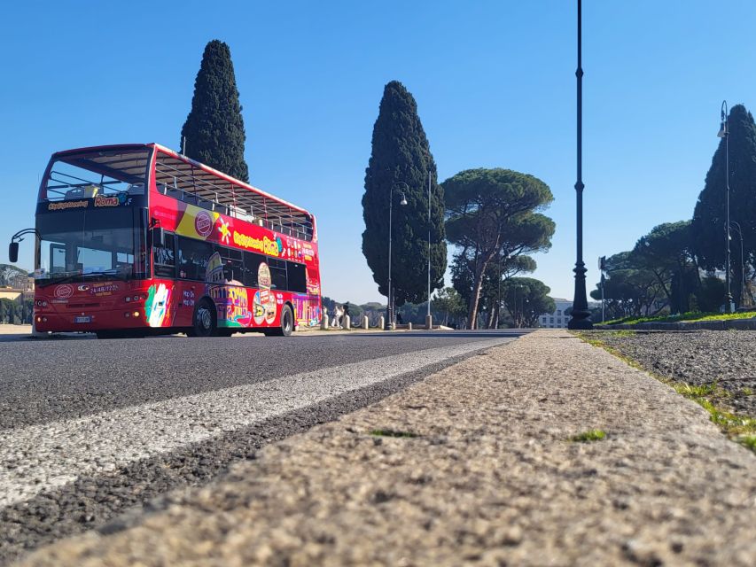 Rome: Hop-On Hop-Off Bus, Roman Forum & Colosseum Tour - Roman Forum Highlights You’ll Actually Be Able to Picture