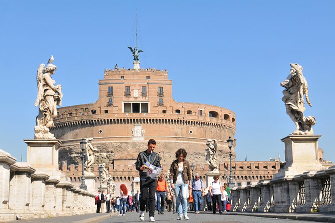 Rome Hop-On Hop-Off Sightseeing Bus Tour - Comfort in Rome summer: heat, crowding, and bus comfort gaps