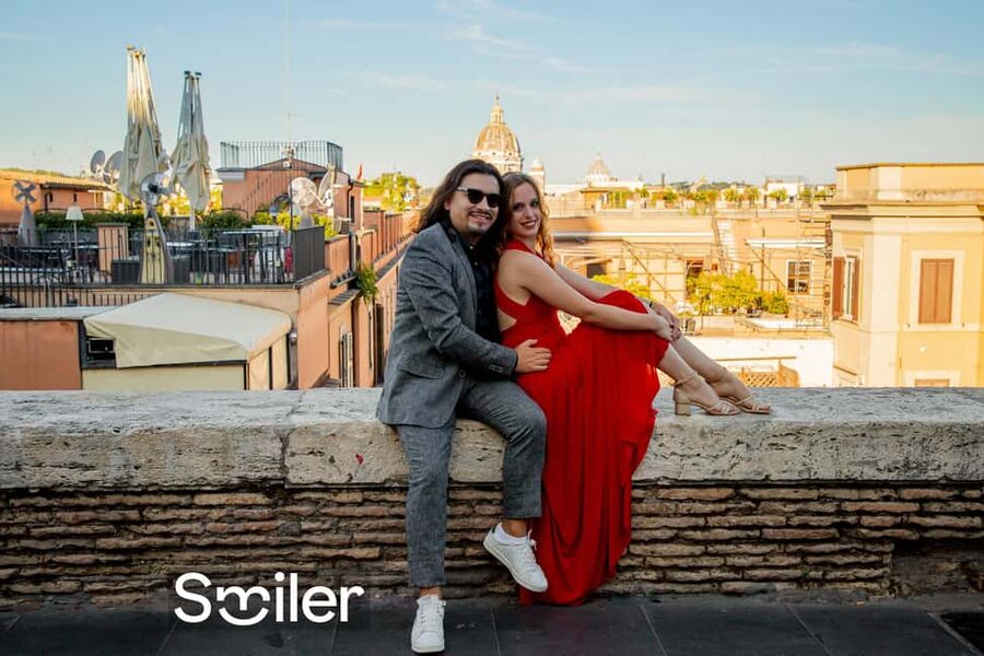 Rome: Iconic Sights Photoshoot - Piazza di Spagna and the Spanish Steps: getting flattering shots in crowds