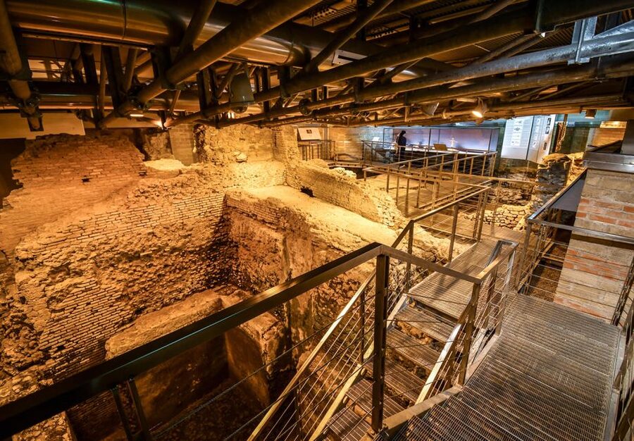 Rome: Immersive Underground and Piazzas Tour - Piazza Navona, Fontana dei Quattro Fiumi, and the Stadium of Domitian Below