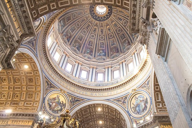 Rome in 2 Days Tour with Forum Colosseum Trevi Fountain Vatican & Sistine Chapel - Day 2: Vatican Museums, Raphael Rooms, Sistine Chapel, and St. Peter’s Square