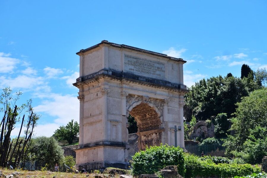 Rome: Introduction to the Colosseum and Ancient City Tour - What you actually learn in the Colosseum