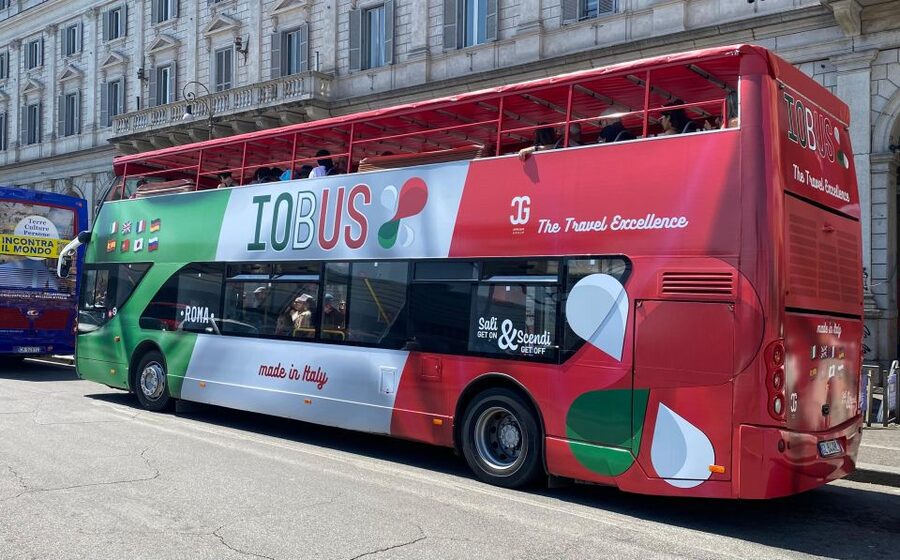 Rome: IoBus&RomeBoat Hop-On Hop-Off Bus and Boat Combo - Mainland stops: what to do from Termini to Trevi