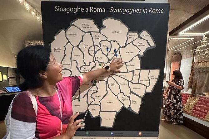Rome Jewish Ghetto and Great Synagogue Small Group Walking Tour - Inside Tempio Maggiore di Roma: the Great Synagogue moment