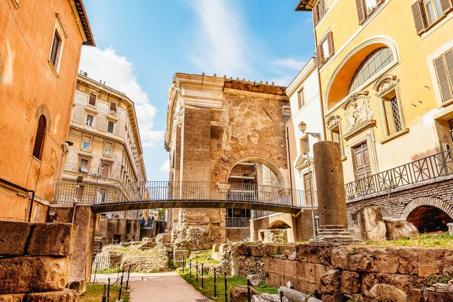 Rome: Jewish Ghetto & Campo de Fiori by Night Food Wine Tour - Ancient Rome stops you’ll remember after you eat