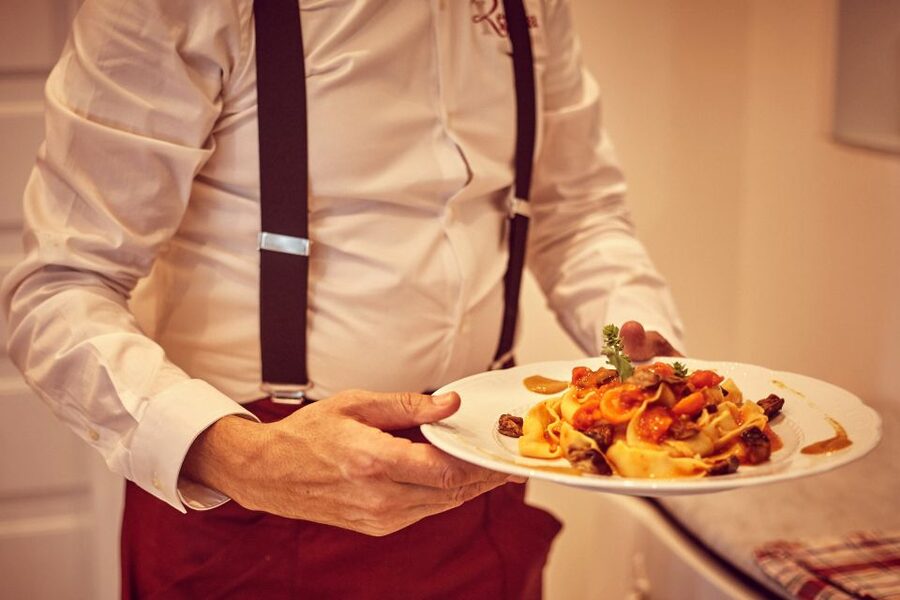 Rome: Lunch or Dinner with typical Roman Dishes - Key things to know before you book