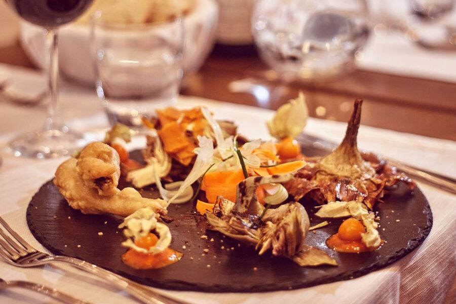 Rome: Lunch or Dinner with typical Roman Dishes - Should you book Lunch or Dinner with typical Roman dishes?