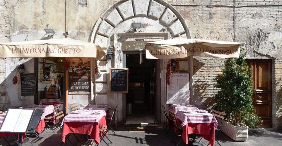 Rome: Lunch or Dinner with typical Roman Dishes - A 2-hour Roman feast in the old Ghetto alleys