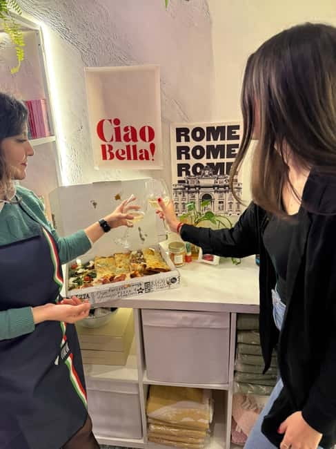 Rome: Make Your Own Candle Near the Colosseum - Price and value near Rome’s biggest crowds