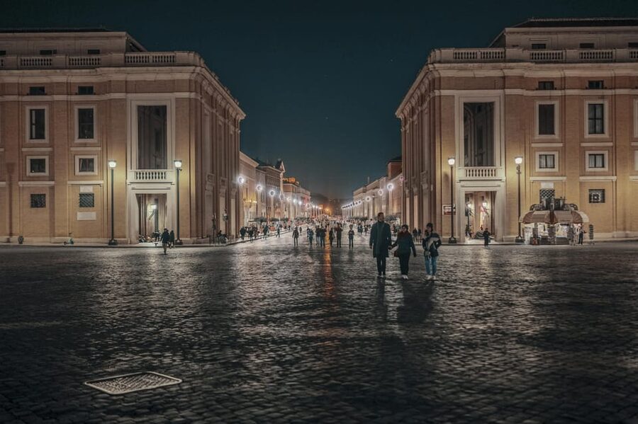 Rome Night Golf Cart Tour with Access to an Exclusive Dinner - The Real Treat: Monti Dinner With Wine and Food Tasting