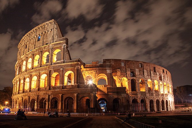 Rome Night Photo Tour - Where you start, how you move, and what to bring