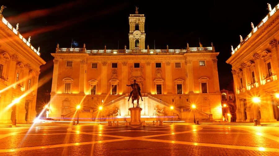 Rome: Nighttime Private Sightseeing Tour - Timing Is Everything: How the 2-Hour Schedule Works at Night