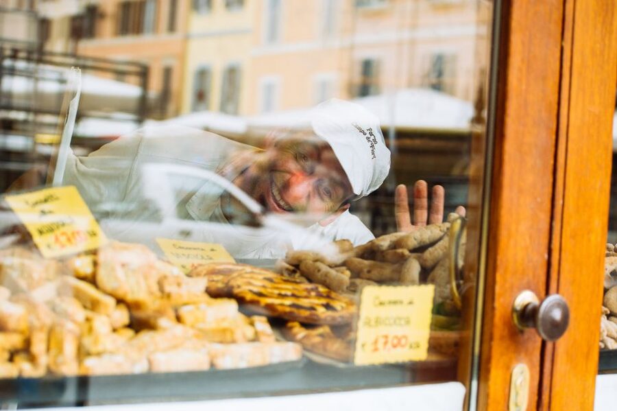 Rome: Off-the-Beaten-Track Private Walking Tour - Ponte Sisto, gelato in Trastevere, and the return via Isola Tiberina