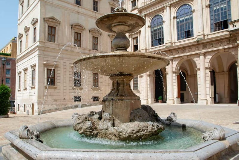 Rome: Palazzo Barberini Galleria Corsini Ticket & Audioguide - Palazzo Corsini: a late-Baroque palace that changes the mood