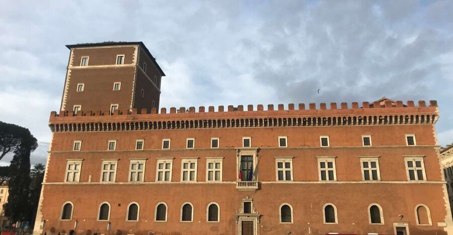Rome: Palazzo Venezia Reserved Entrance with Museum - Key things to know before you go