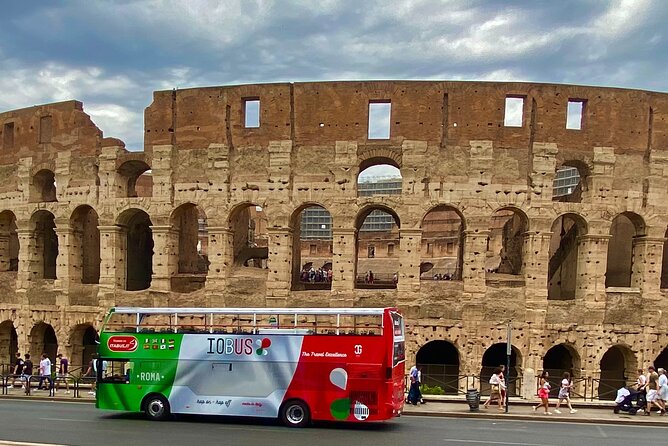 Rome: Panoramic sightseeing Bus Tour + City Highlights Audioguide - Stop 4: Palatine Hill area near Parco Palatino