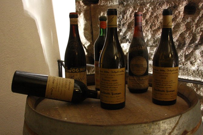 Rome Pantheon: Fine Food & Wine Pairing Dinner with Sommelier - Aperitivo in the private wine cellar, just a short walk from the Pantheon