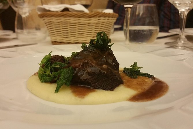 Rome Pantheon: Fine Food & Wine Pairing Dinner with Sommelier - Practical tips before you go (so the evening flows)