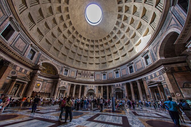 Rome: Pantheon, Trevi Fountain and Roman Squares Guided Tour - Trevi Fountain: how to see the icon without losing your mind