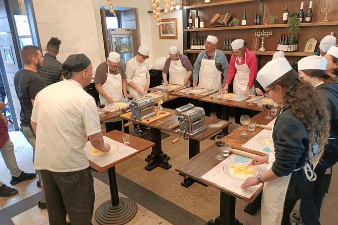 Rome: Pasta Cooking Class, Dinner & Wine in Authentic Restaurant - Timing Your 2.5 Hours: Meeting Point to Dinner Coverage