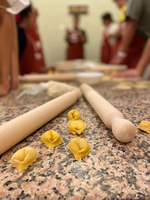 Rome: Pasta Making Class with Wine, Limoncello, and Dessert - Dessert, Chocolate Salami, and Why the Sweet End Matters