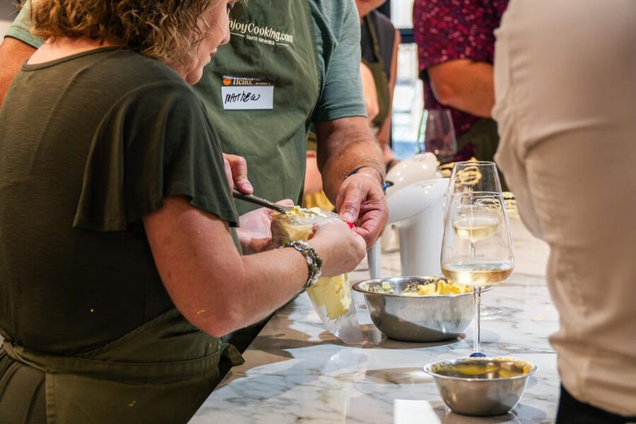 Rome: Pasta, Ravioli & Tiramisu Cooking Class by Colosseum - Who this class suits best, and who should skip it