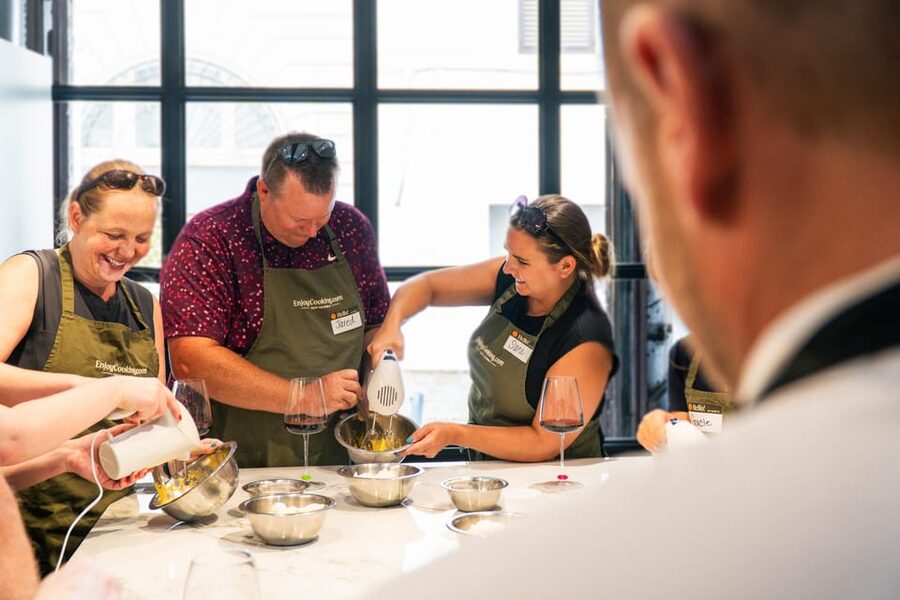 Rome: Pasta, Ravioli & Tiramisu Cooking Class by Colosseum - A small-group Rome cooking class that actually teaches