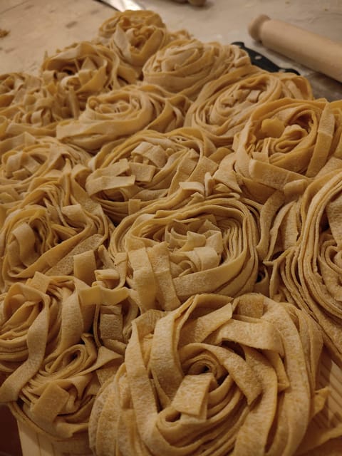 Rome: Pasta & Tiramisu Cooking Class near the Spanish Steps - Who This Class Is Best For