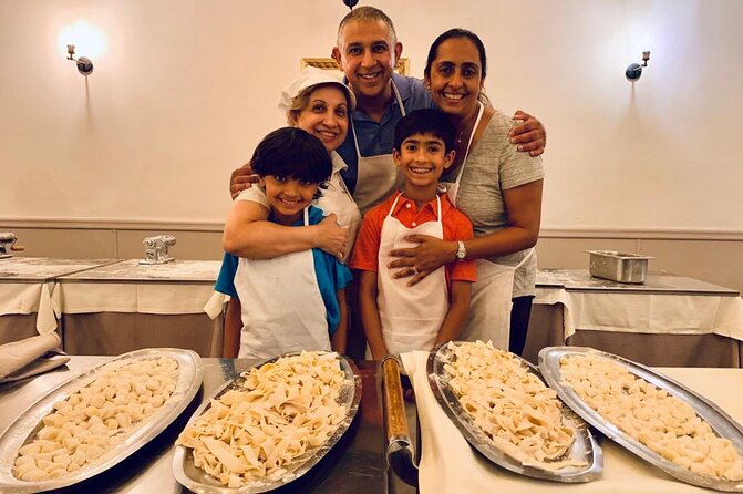 Rome Pasta & Tiramisu Making Class with Fine Wine - Wine and prosecco pairing: plan for generous pours