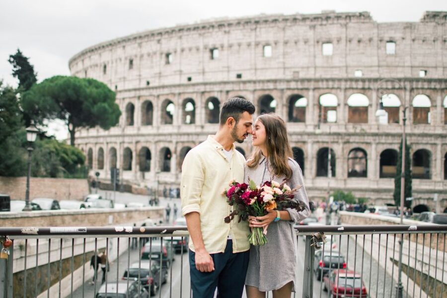 Rome: Personalized Photoshoot outside the Colosseum - A private Colosseum photoshoot that skips the selfie chaos