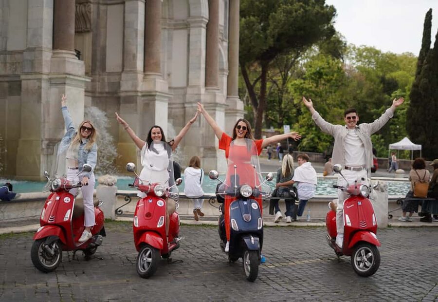 Rome: Photo Tour by Vespa Scooter - What this Vespa photo tour is really about