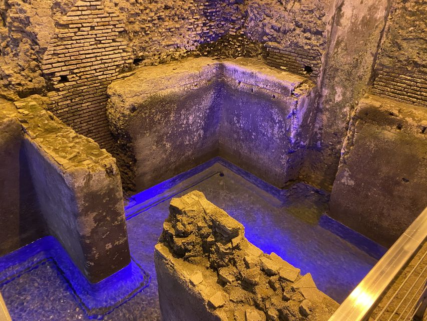 Rome: Piazza Navona and Trevi District Underground Pass - Trevi District Underground and the Vicus Caprarius passages
