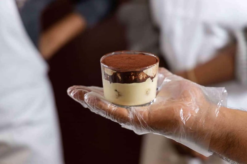 Rome: Pizza and Tiramisù Cooking Class with Glass of Wine - A Rome Pizza and Tiramisù Cooking Class That Feels Like a Workshop