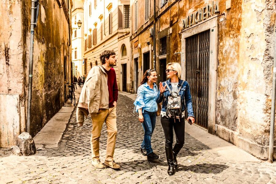Rome: Private 2-hr Tour of Icons & Hidden Gems with a Local - How the “hidden” stops work in a 2-hour window