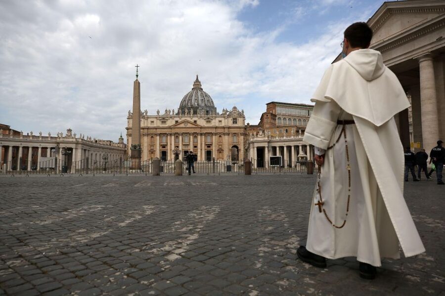 Rome: Private 3-Hour Tour by Chauffeur-Driven Vehicle - Spanish Steps to Trevi Fountain: Photo stops done in sensible time