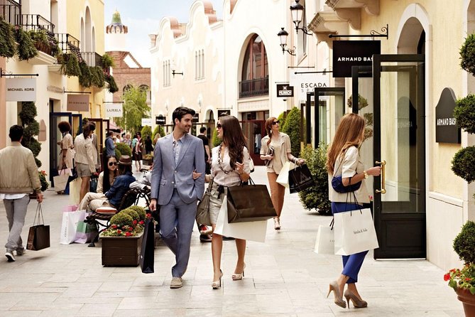 Rome Private Car & Chauffeur for Business, Shopping, Sightseeing - Outskirts Trips, Like Ostia Antica and Beyond